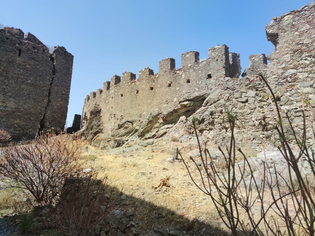 Castello Ruffo di Amendolea: A Medieval Norman Fortress in Calabria 4 Castello Ruffo di Amendolea