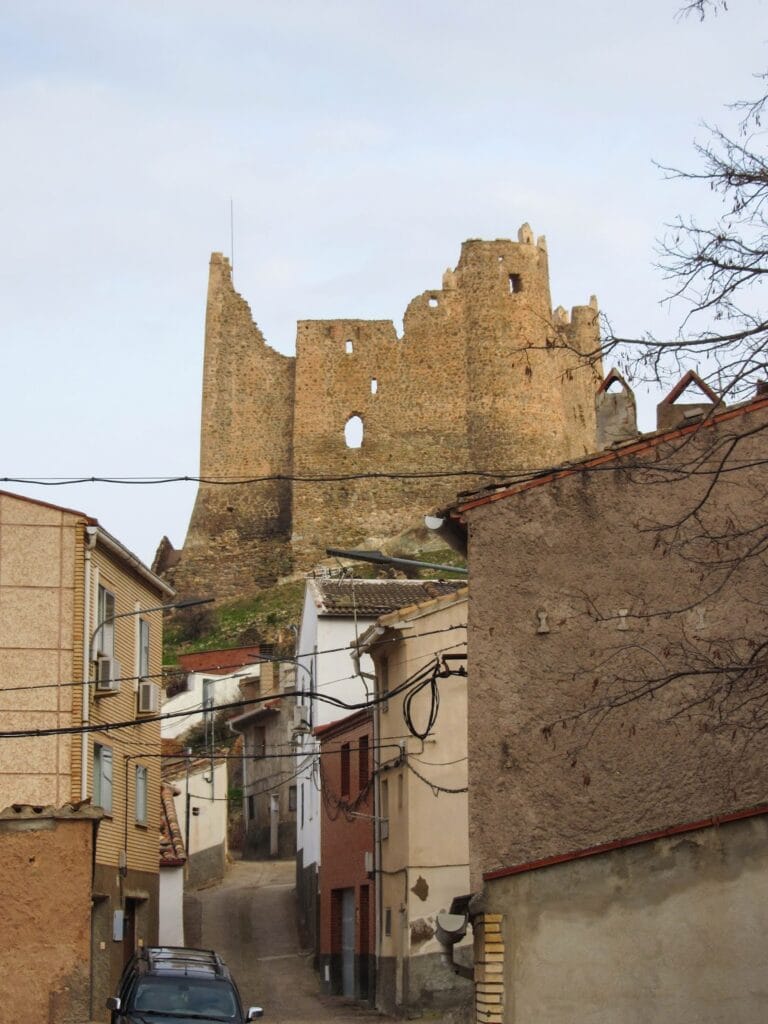 Castillo de Jarque: A Gothic Hilltop Fortress in Spain 2 Castillo de Jarque