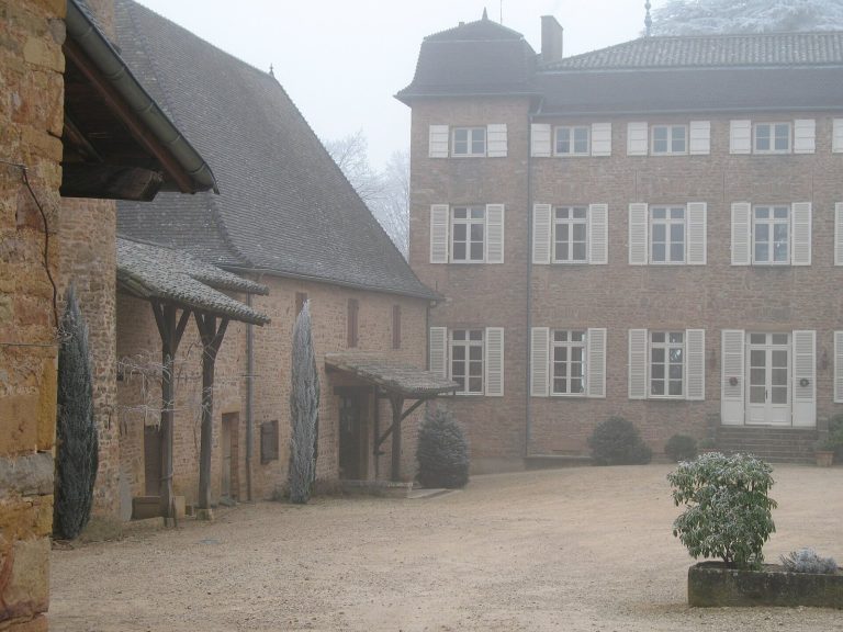 Château de Chasselas: Historic Castle and Wine Estate in France