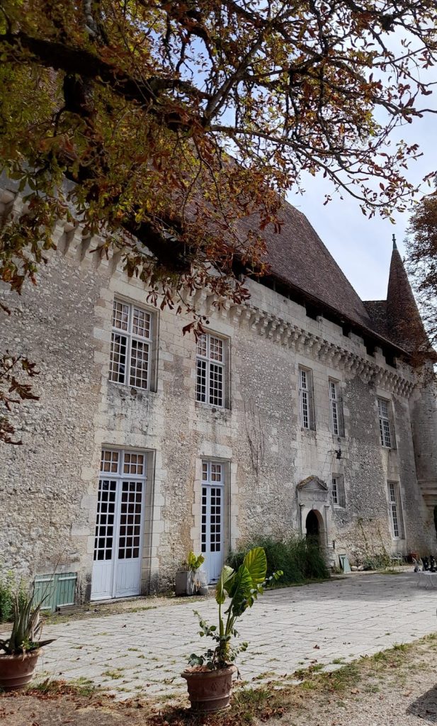 Château de Puyferrat: A Renaissance-Era Château in Saint-Astier, France 3 Château de Puyferrat