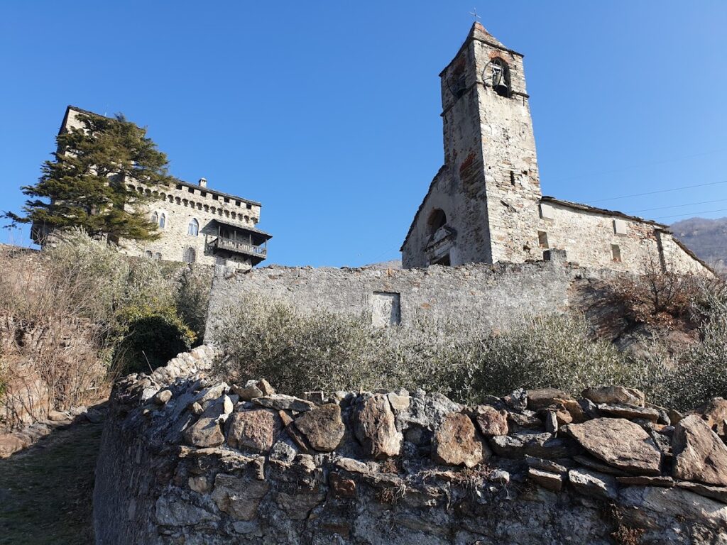 Montestrutto Castle: A Historic Fortress in Settimo Vittone, Italy 7 Montestrutto Castle