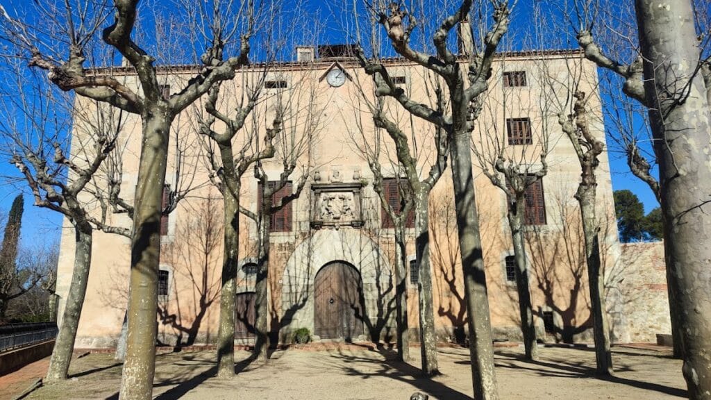Castellnou de Llinars: A Renaissance Residential Palace in Spain 2 Castellnou de Llinars