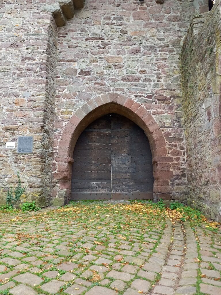 Burg Blomberg: A Medieval Castle and Weser Renaissance Palace in Germany 5 Burg Blomberg