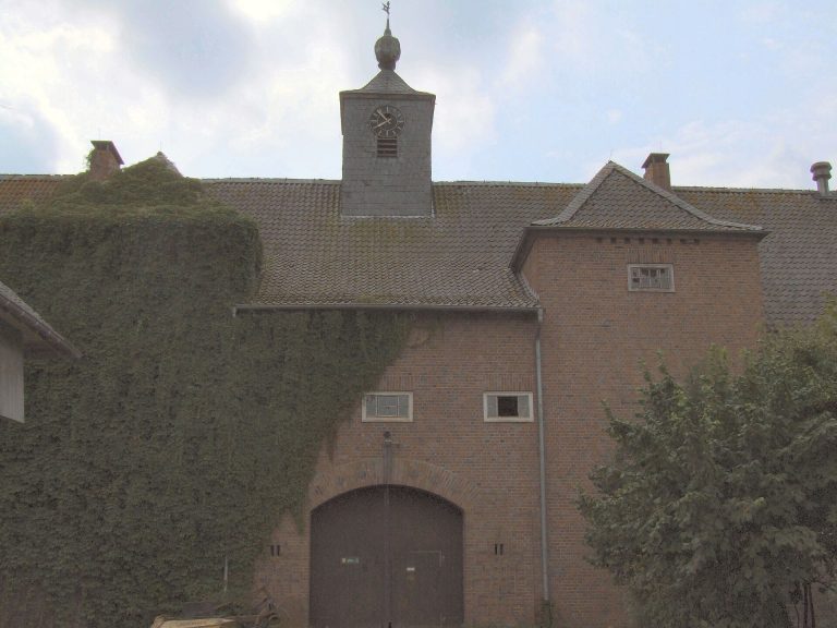 Gut Vehr: A Former Castle and Moated Estate in Germany