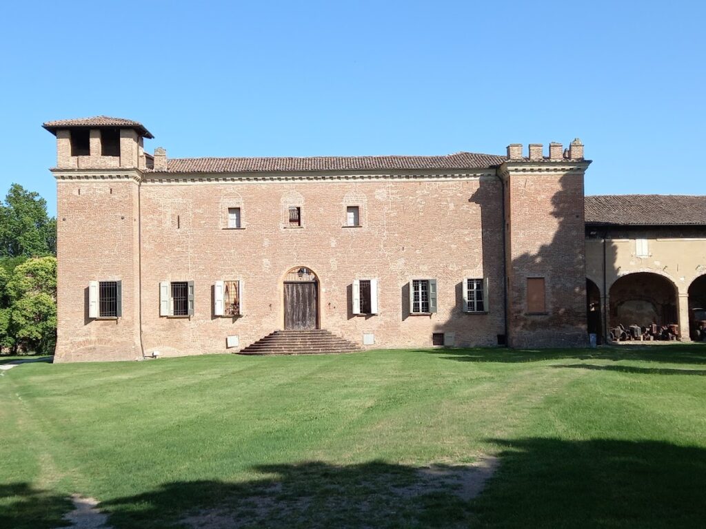 Rocca Isolani: A Historic Fortress in Minerbio, Italy 6 Rocca Isolani