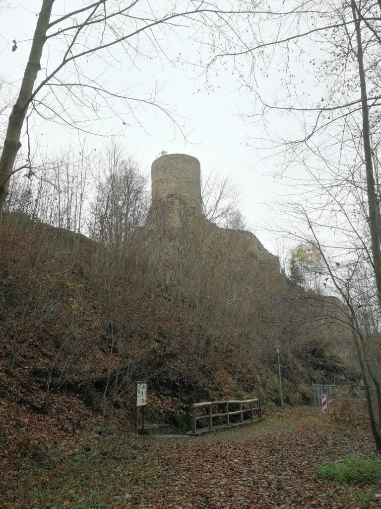 Lauterstein Castle (Marienberg): Medieval Administrative and Defensive Center 3 Lauterstein Castle (Marienberg)