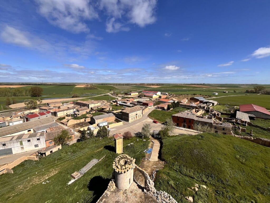 Castle of Belmonte de Campos: A Late-Medieval Fortress in Spain 5 Castle of Belmonte de Campos