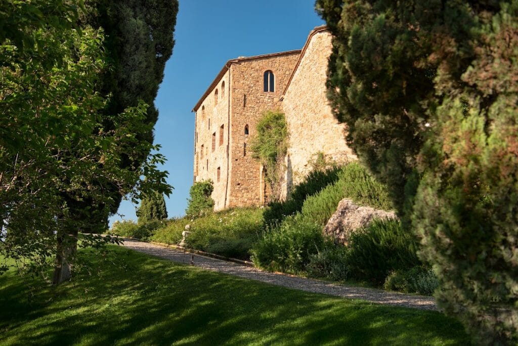 Vicarello Castle: A Medieval Defensive Complex in Tuscany 5 Castello di Vicarello
