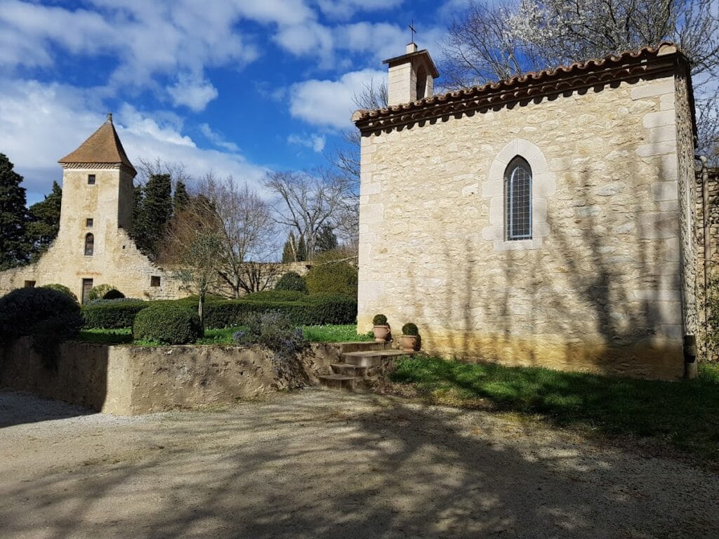 Château de Belflou: A Late-Medieval Fortified Castle in France 5 Château de Belflou