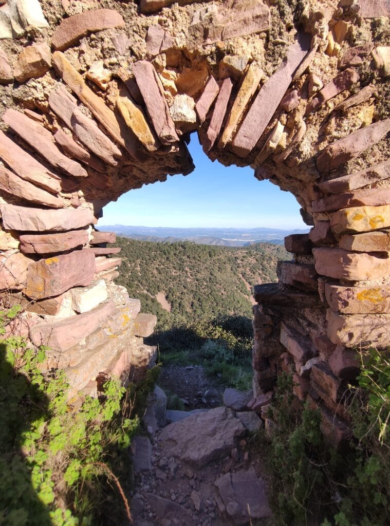 Castle of Castro: A Historic Fortress in Alfondeguilla, Spain 10 Castle of Castro