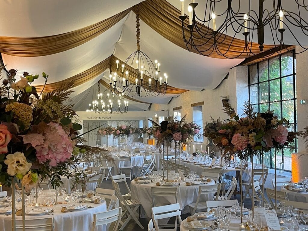 Château de Beauvoir: A Historic Fortress in Saint-Pourçain-sur-Besbre, France 7 Château de Beauvoir