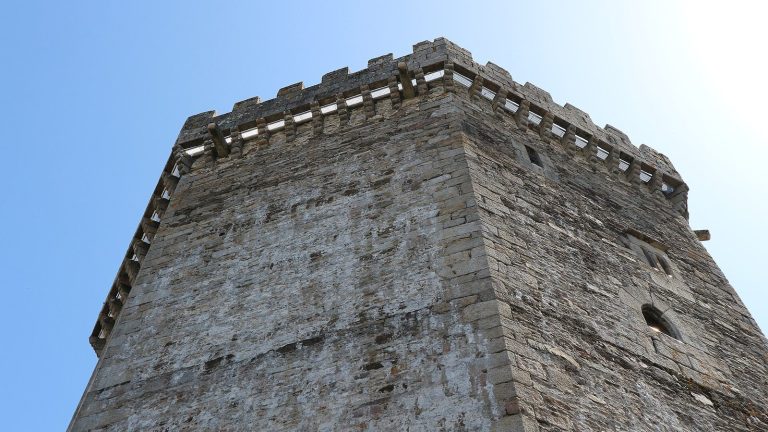 Castelo de Vilalba: A Medieval Castle in Spain