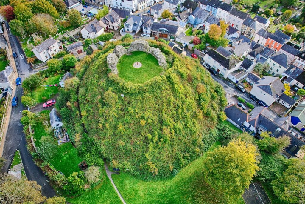 Plympton Castle: A Norman Fortress in Plymouth, United Kingdom 7 Plympton Castle