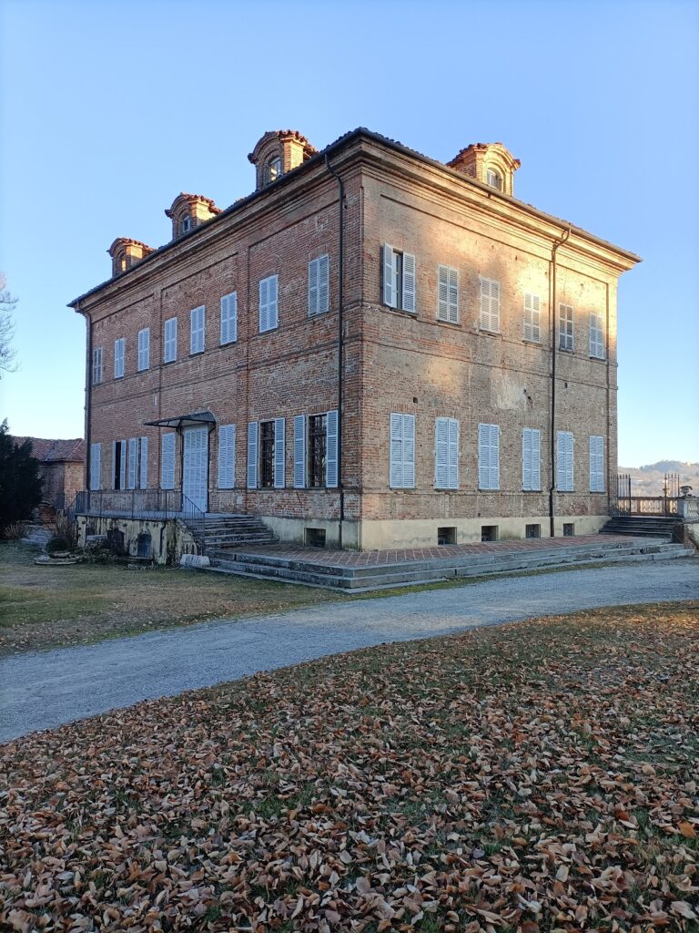 Castello di Brusasco: A Historic Castle in Brusasco, Italy 8 Castello di Brusasco