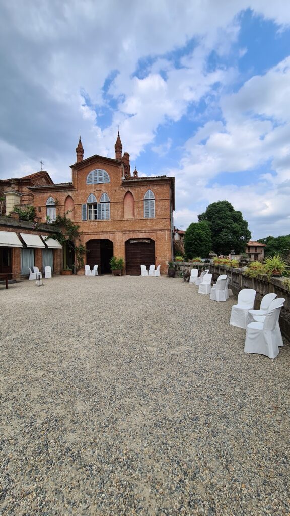 Castello di Brusasco: A Historic Castle in Brusasco, Italy 9 Castello di Brusasco