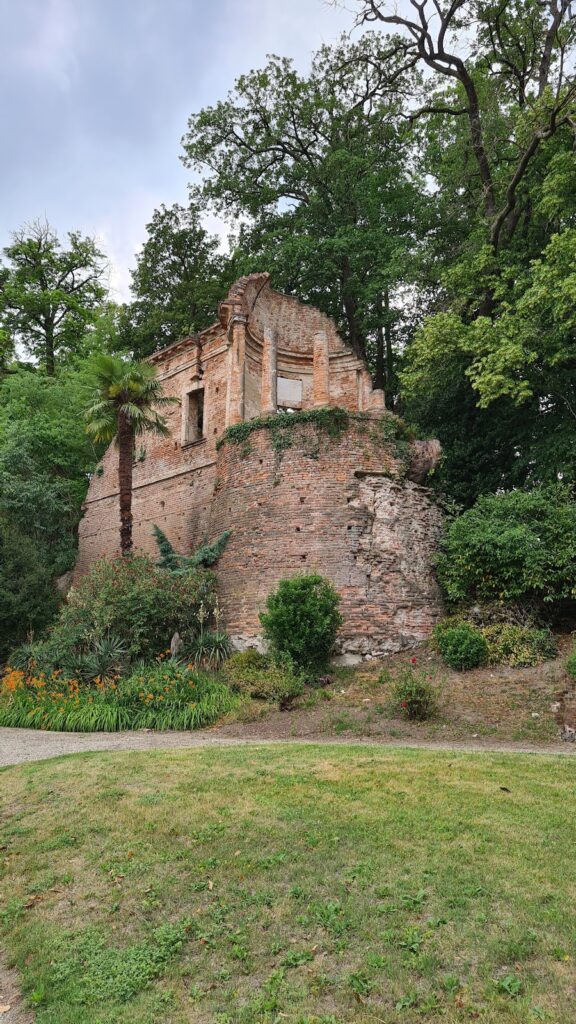 Castello di Brusasco: A Historic Castle in Brusasco, Italy 10 Castello di Brusasco