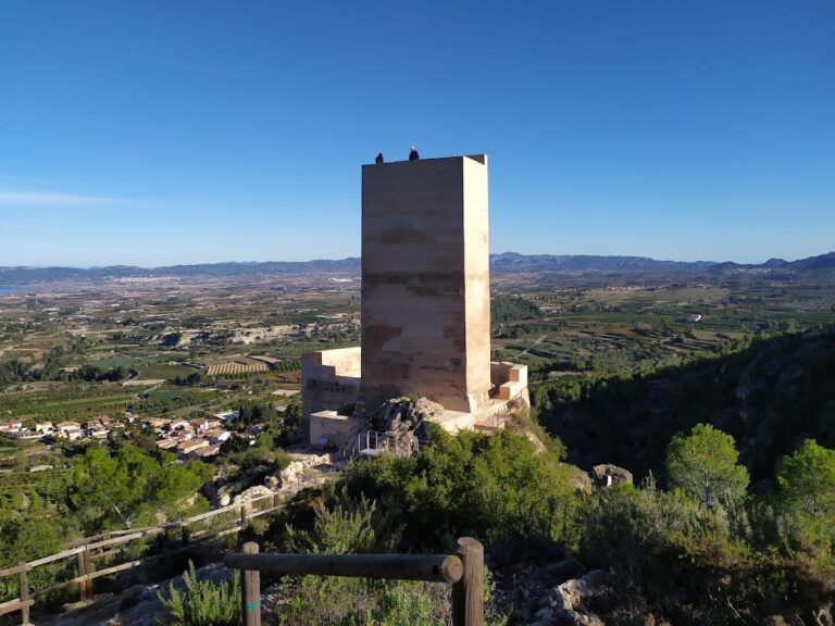Castellet de Carrícola: A Late Andalusian Fortification in Spain
