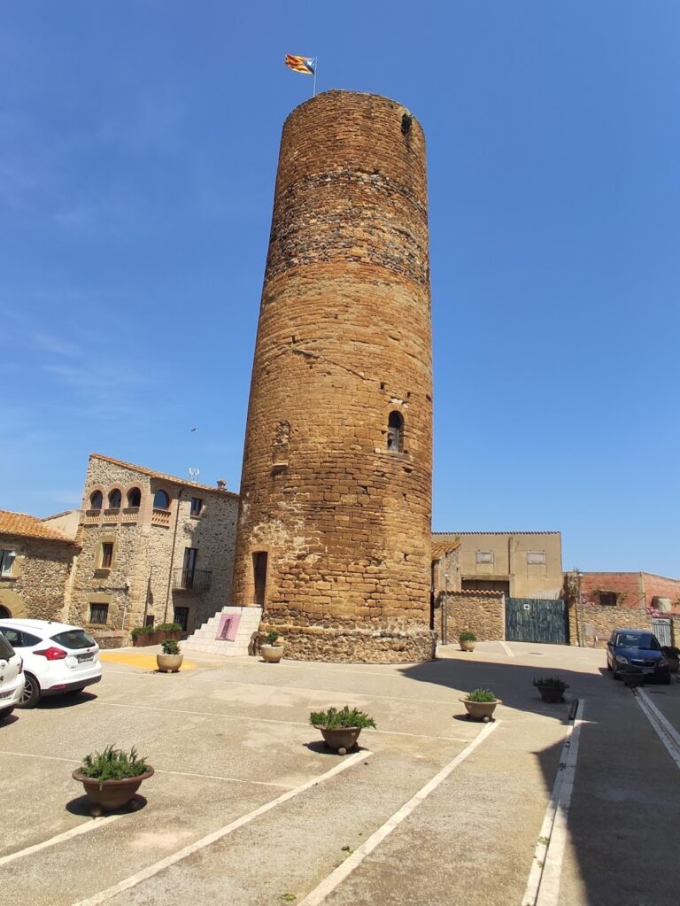 Torre de Cruïlles: A Medieval Tower in Catalonia