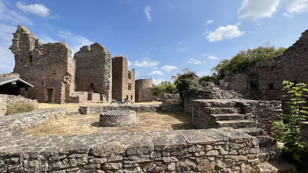 Burg Montfort: A Medieval Castle in Hallgarten, Germany 7 Burg Montfort