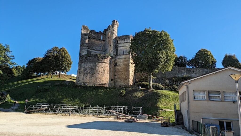 Montguyon Castle: A Medieval Fortress in France 2 Château de Montguyon