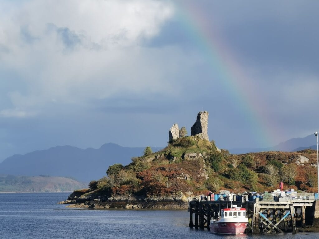 Caisteal Maol: Clan Mackinnon’s Fortress at Kyleakin 1 Caisteal Maol