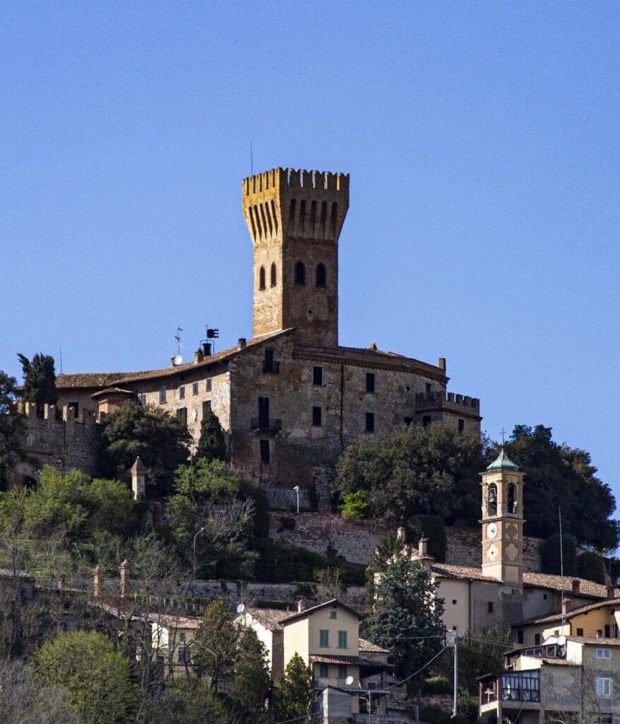 Castello di Cigognola: A Medieval Fortification in Italy 2 Castello di Cigognola
