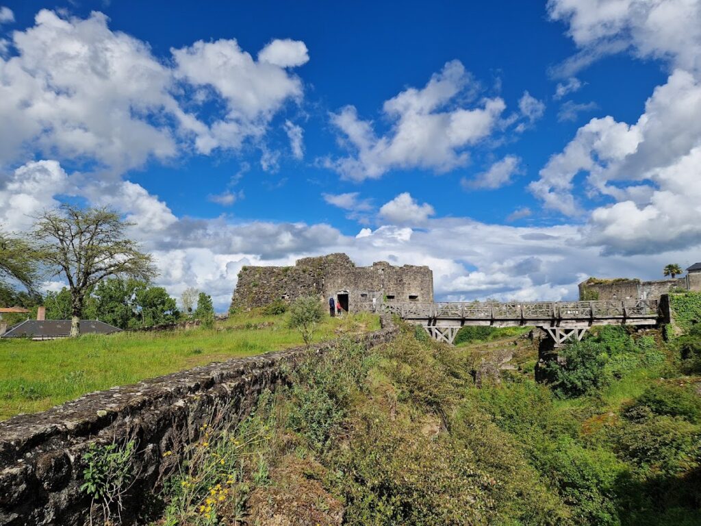 Château de Parthenay: A Medieval Fortress in France 10 Château de Parthenay