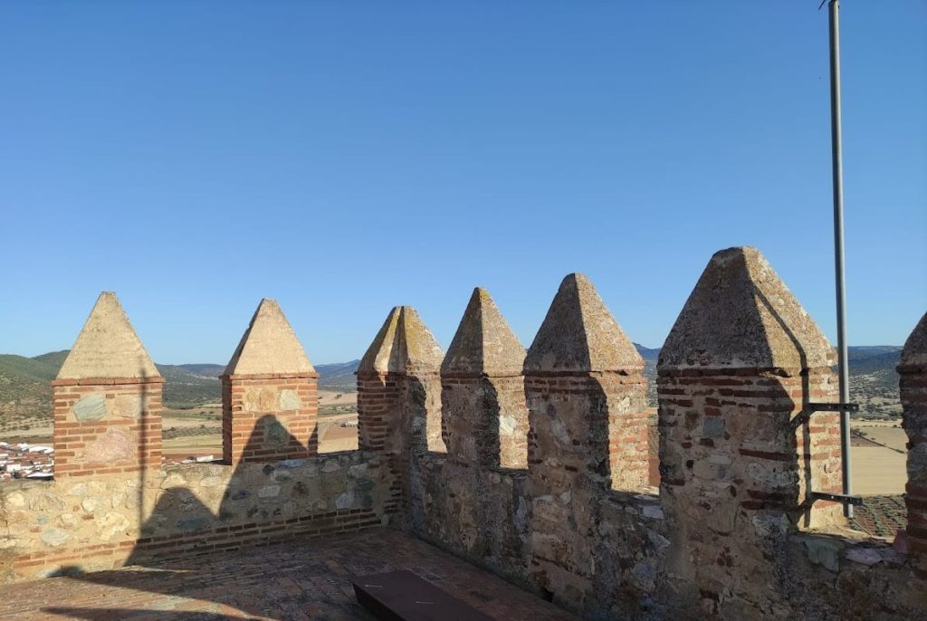 Castle of Nogales: A Fifteenth-Century Fortress in Spain 5 Castle of Nogales