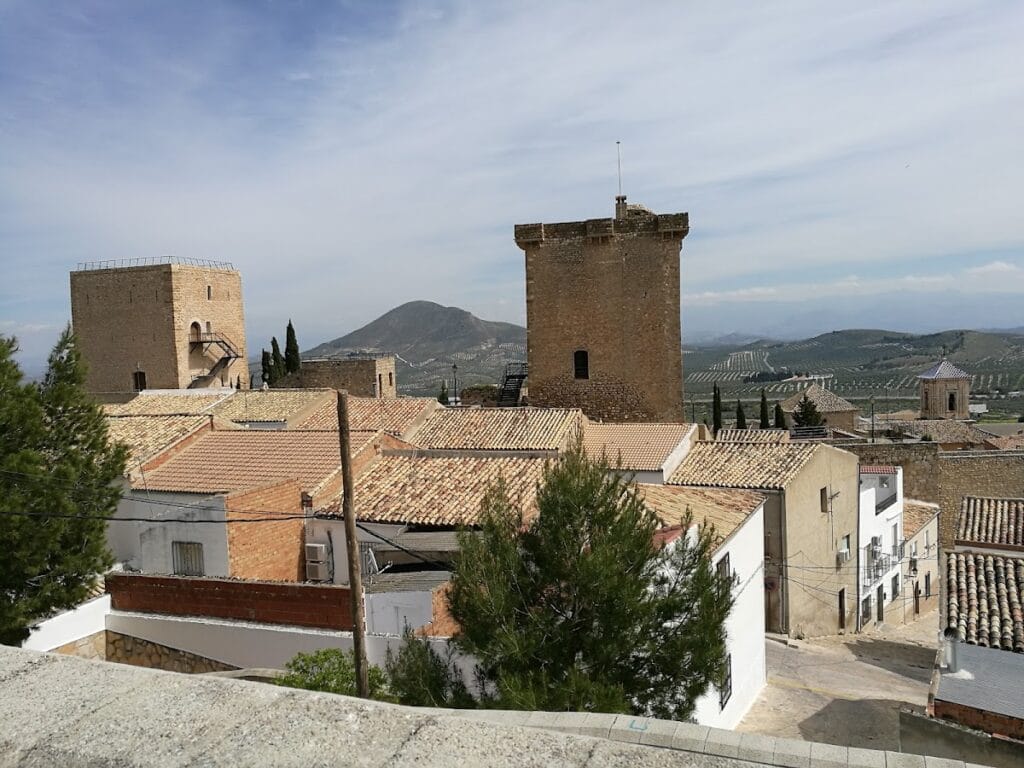 Jódar Castle (Castillo de Jódar): A Medieval Frontier Fortification in Spain 1 Castillo de Jódar