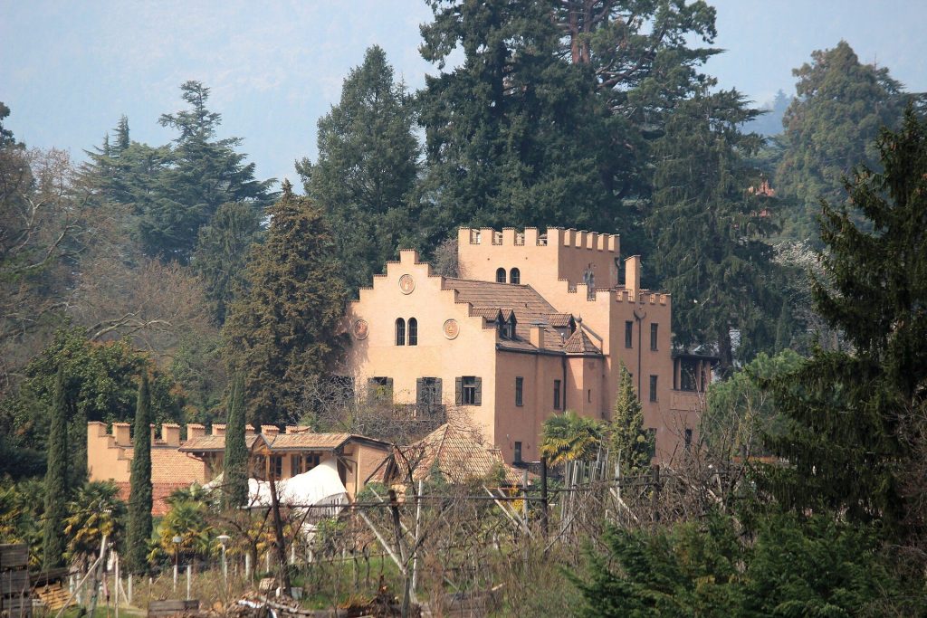 Castle Pienzenau
