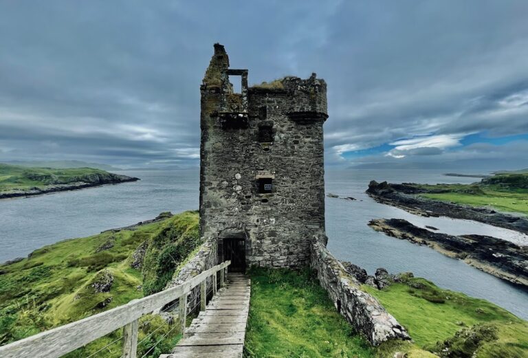 Gylen Castle: A Historic Scottish Tower House on Kerrera Island