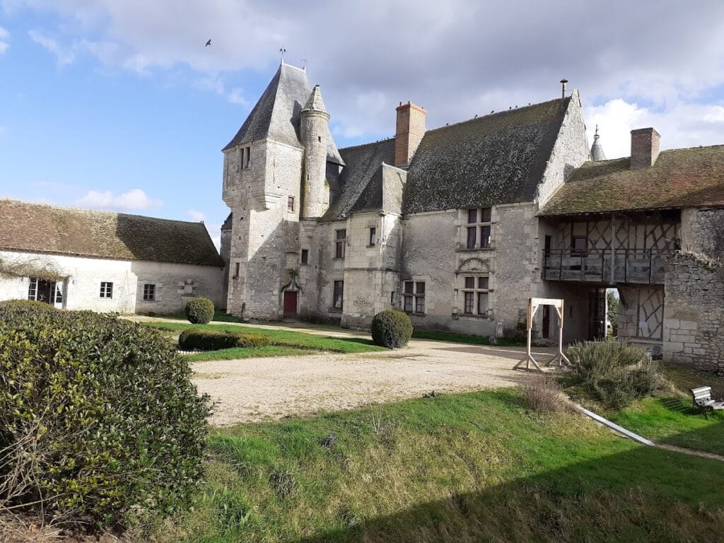 Château de Chémery: A Medieval and Renaissance Defensive Château in France 2 Château de Chémery