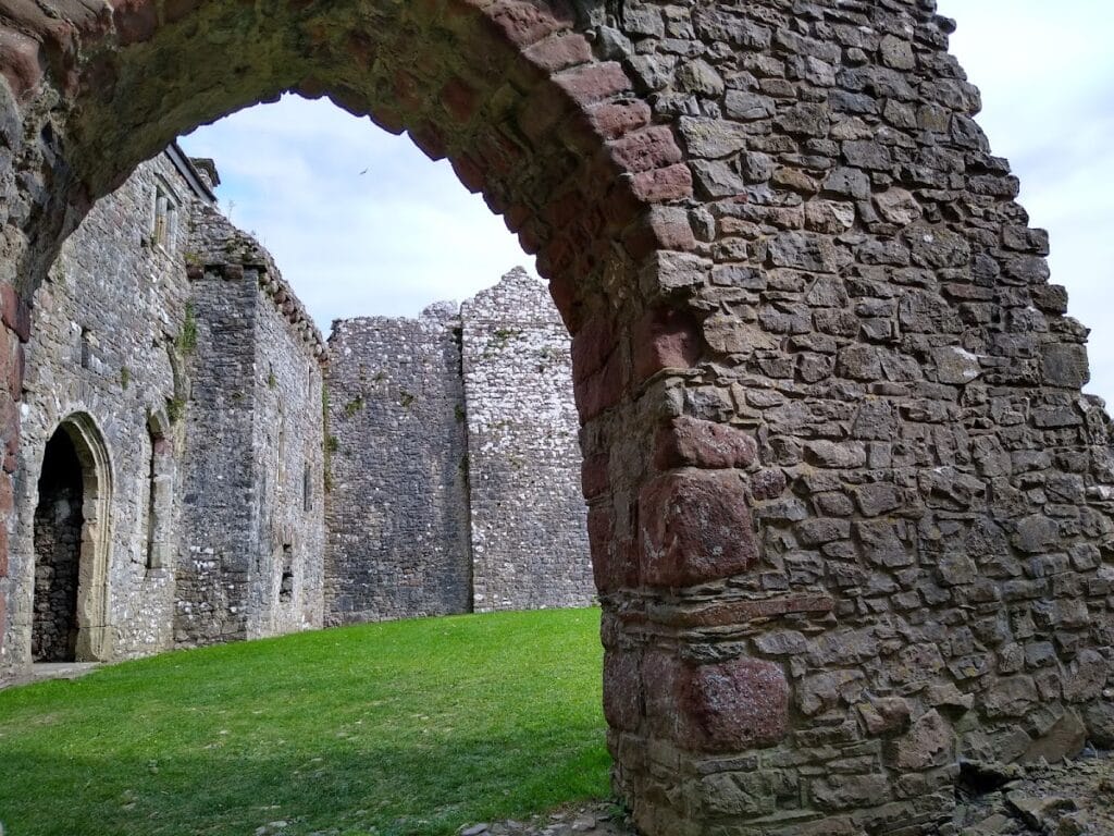 Weobley Castle: A Fourteenth-Century Fortified Manor House in Wales 3 Weobley Castle