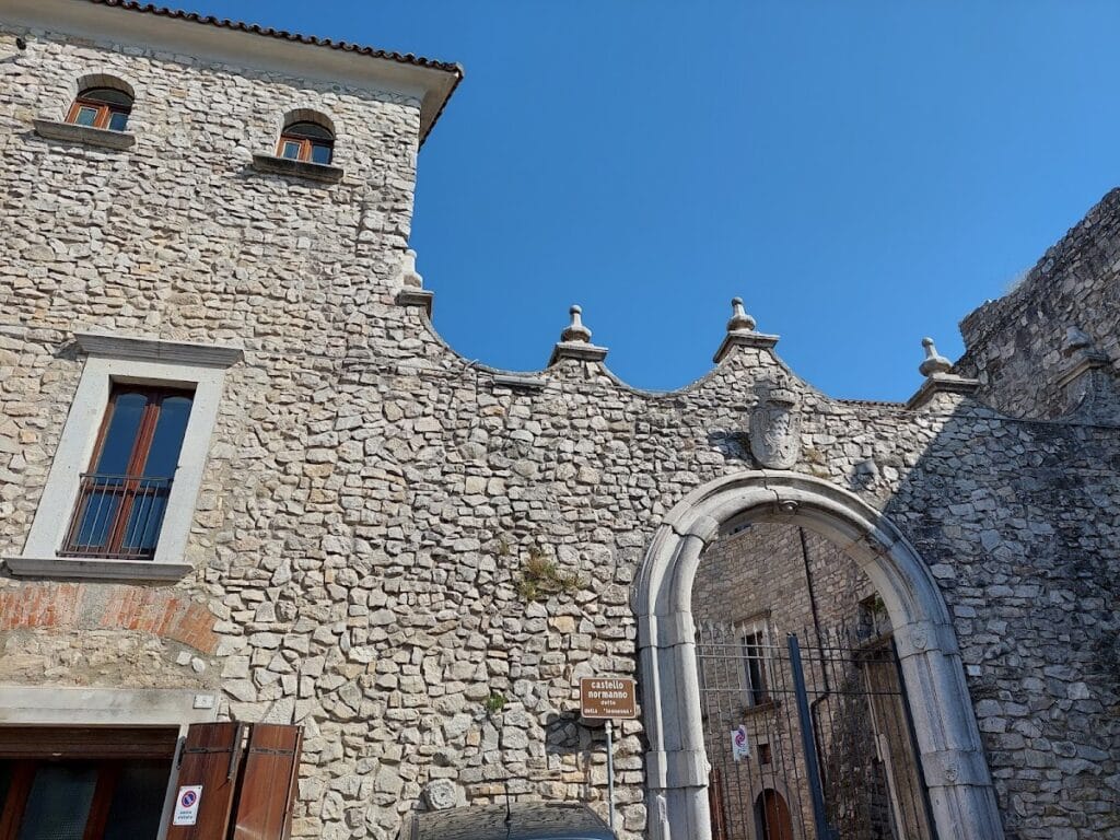 Castello della Leonessa: The Medieval Castle of Montemiletto, Italy 5 Castello della Leonessa