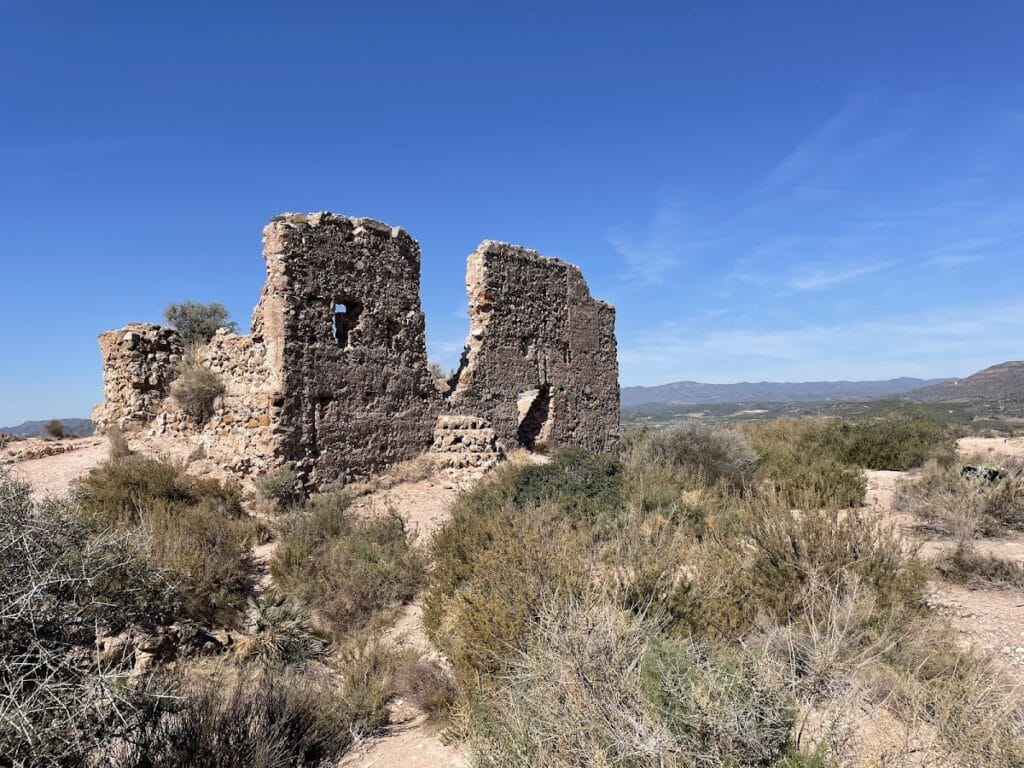Almenara Castle: A Muslim Frontier Fortress in Spain 1 Almenara Castle
