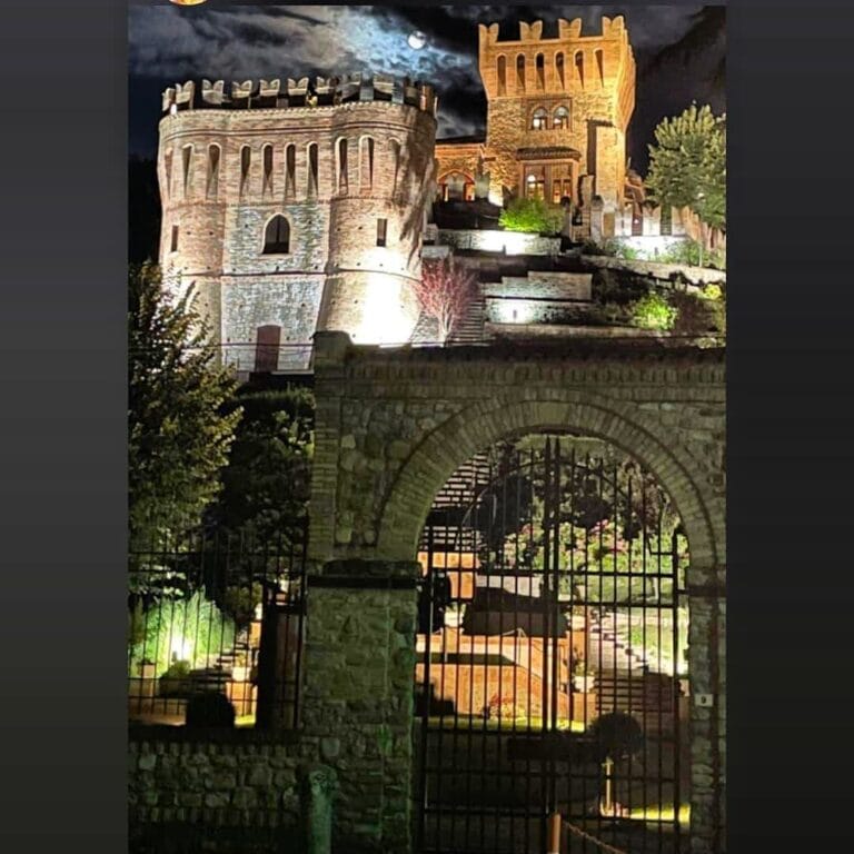 Rocca di Montalfeo: Medieval Fortress in Italy
