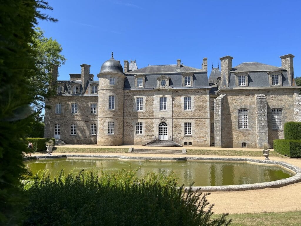 Château de Rosanbo: A Historic Château and Estate in Brittany 1 Château de Rosanbo