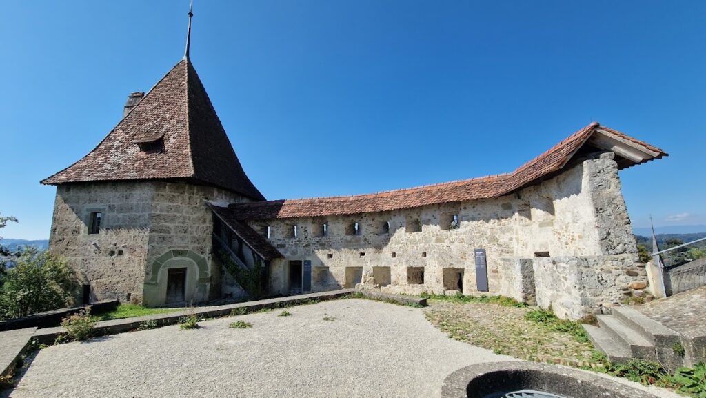 Laupen Castle: A Medieval Stronghold and Administrative Center in Switzerland 9 Laupen Castle