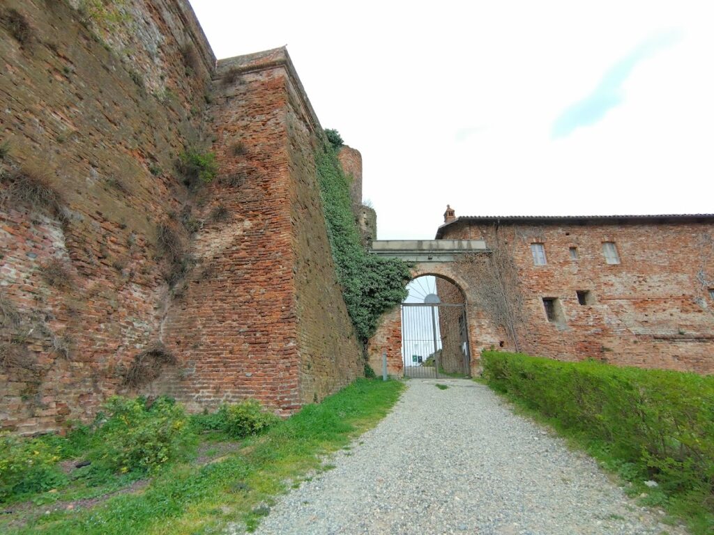 Rocca di Verrua Savoia: A Medieval Fortress in Italy 7 Rocca di Verrua Savoia