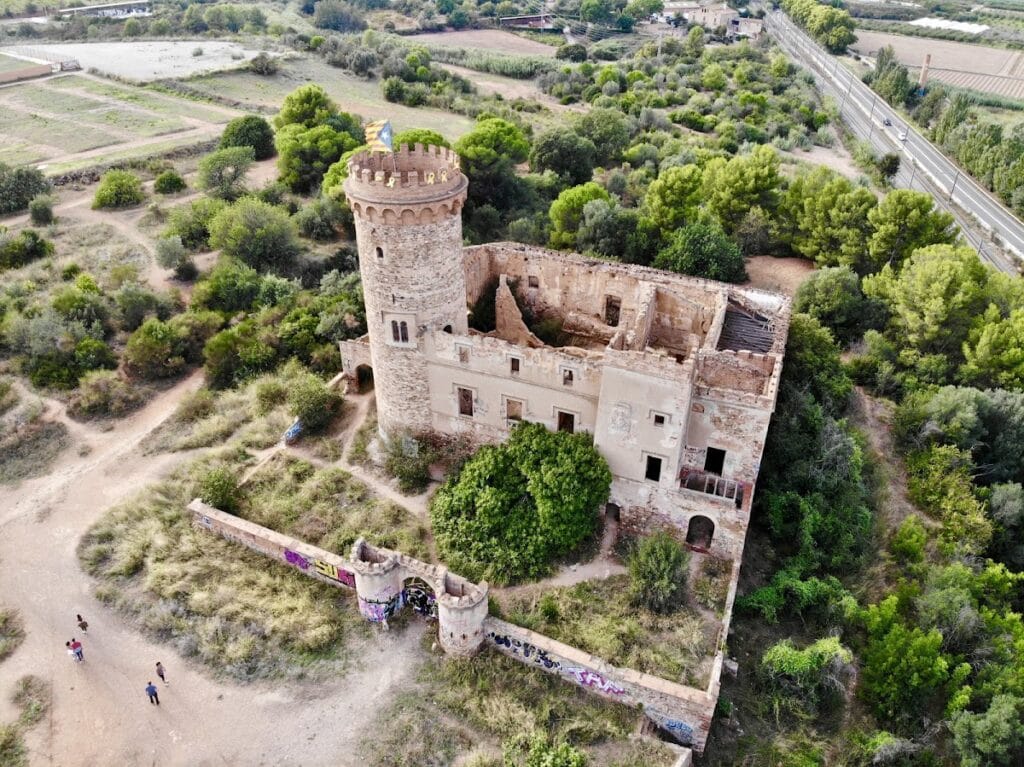 Torre Salvana: A Medieval Tower and Historicist Castle Complex in Spain 1 Torre Salvana