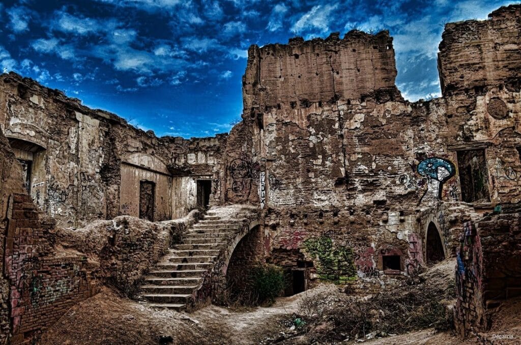 Torre Salvana: A Medieval Tower and Historicist Castle Complex in Spain 4 Torre Salvana