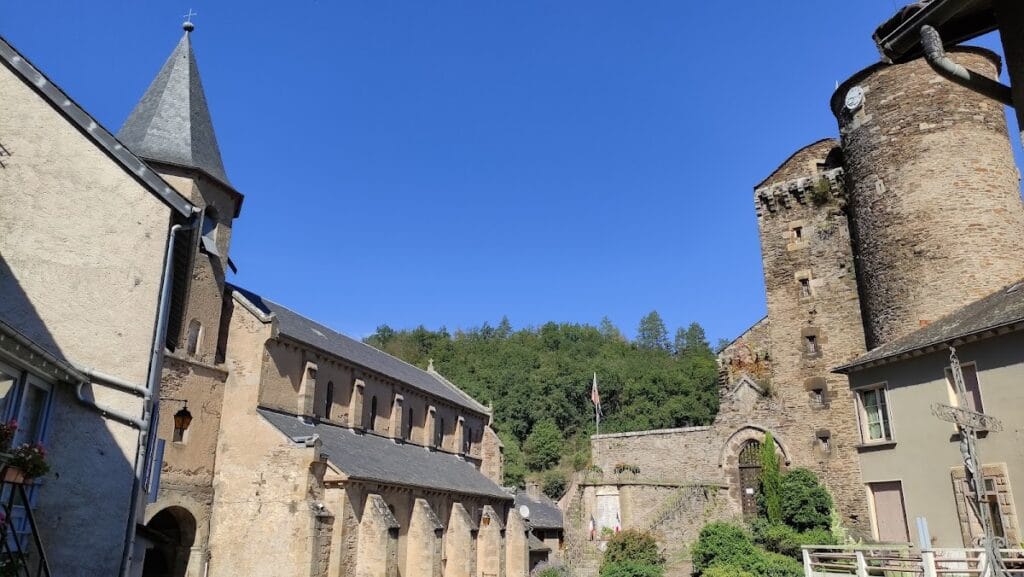Château de Coupiac: A Medieval Castle in France 2 Château de Coupiac