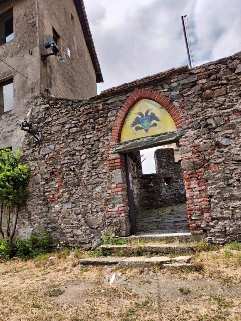 Castello di Campo Ligure: A Medieval Defensive and Residential Castle in Italy 5 Castello di Campo Ligure