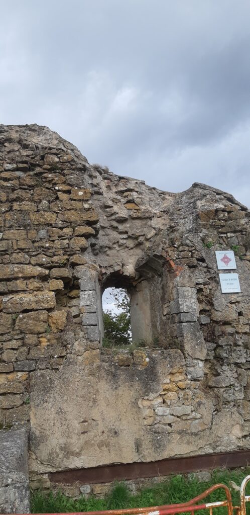 Château de Mousson: A Medieval Fortress in France 8 Château de Mousson