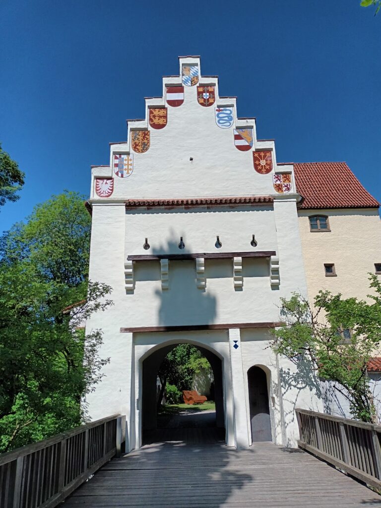 Grünwald Castle Museum: A Medieval Fortress and Cultural Site near Munich