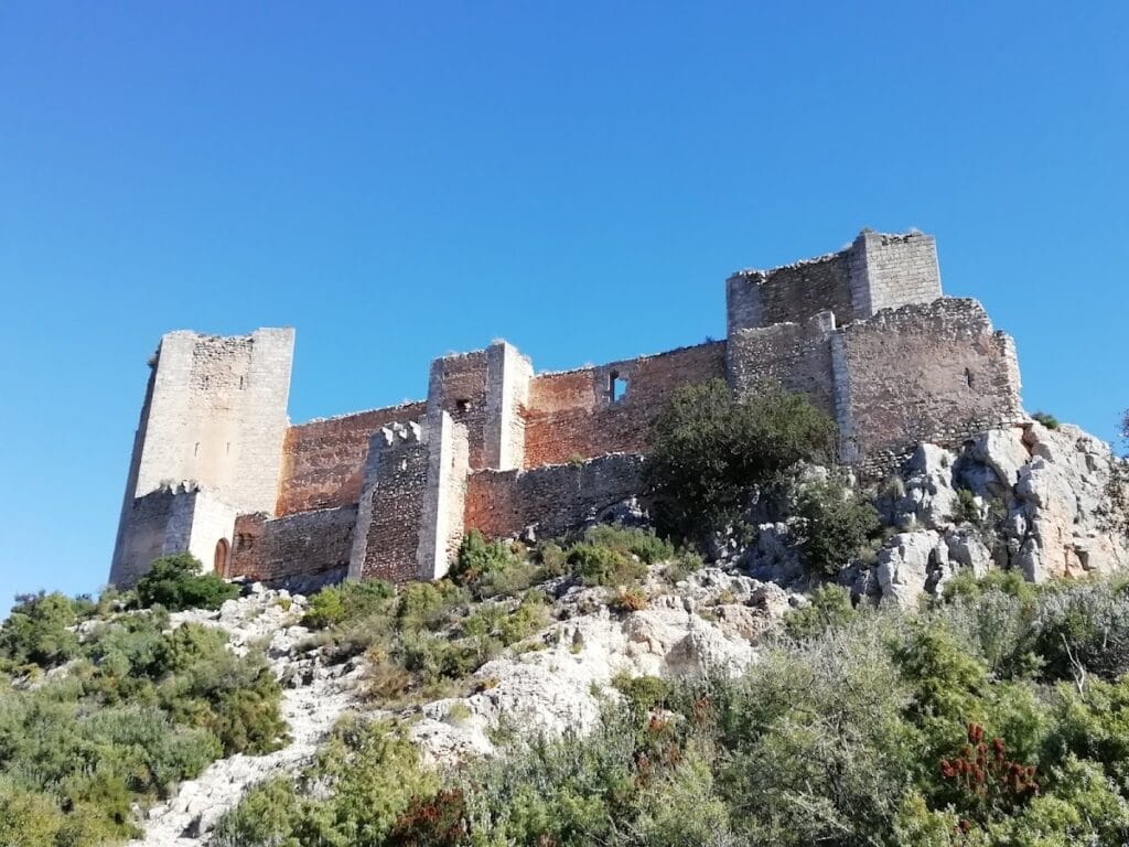 Castillo de Chirel: A Medieval Fortress in Valencia, Spain 2 Castillo de Chirel