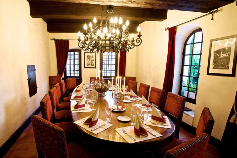 Château de Villa: A Historic Cultural Center in Sierre, Switzerland