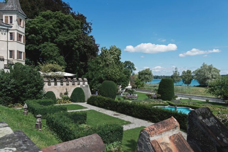 Seeburg Castle: A Historic Site in Kreuzlingen, Switzerland