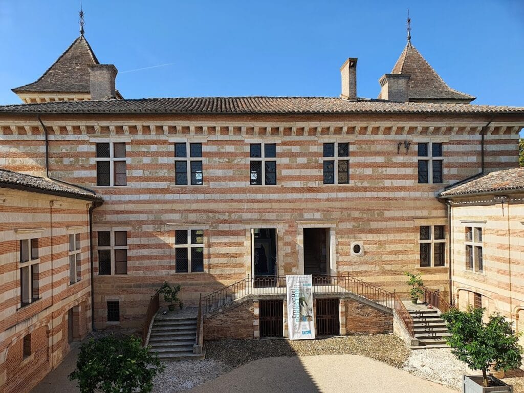 Château de Laréole: A French Renaissance Residence in France 4 Château de Laréole