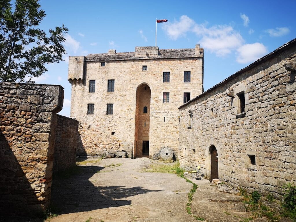 Château de Montaigut: A Fortified Castle in France 2 Château de Montaigut